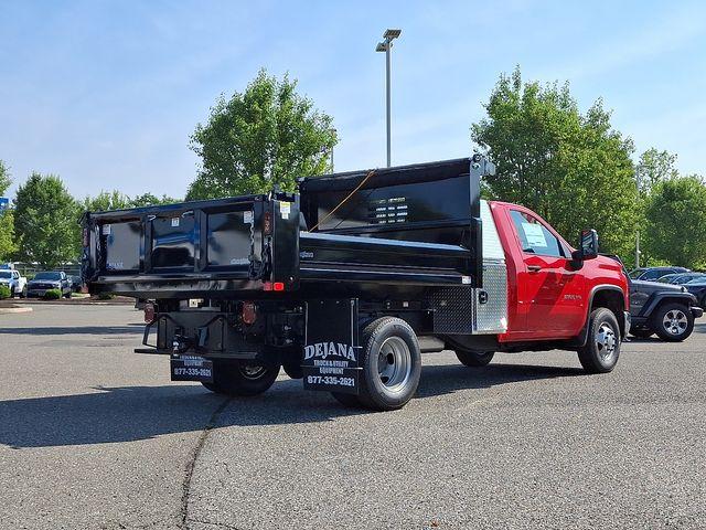 2025 Chevrolet Silverado 3500 HD Chassis Cab Vehicle Photo in DANBURY, CT 06810-5034
