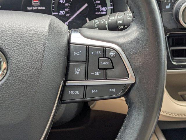 2021 Toyota Highlander Vehicle Photo in BRUNSWICK, GA 31525-1881