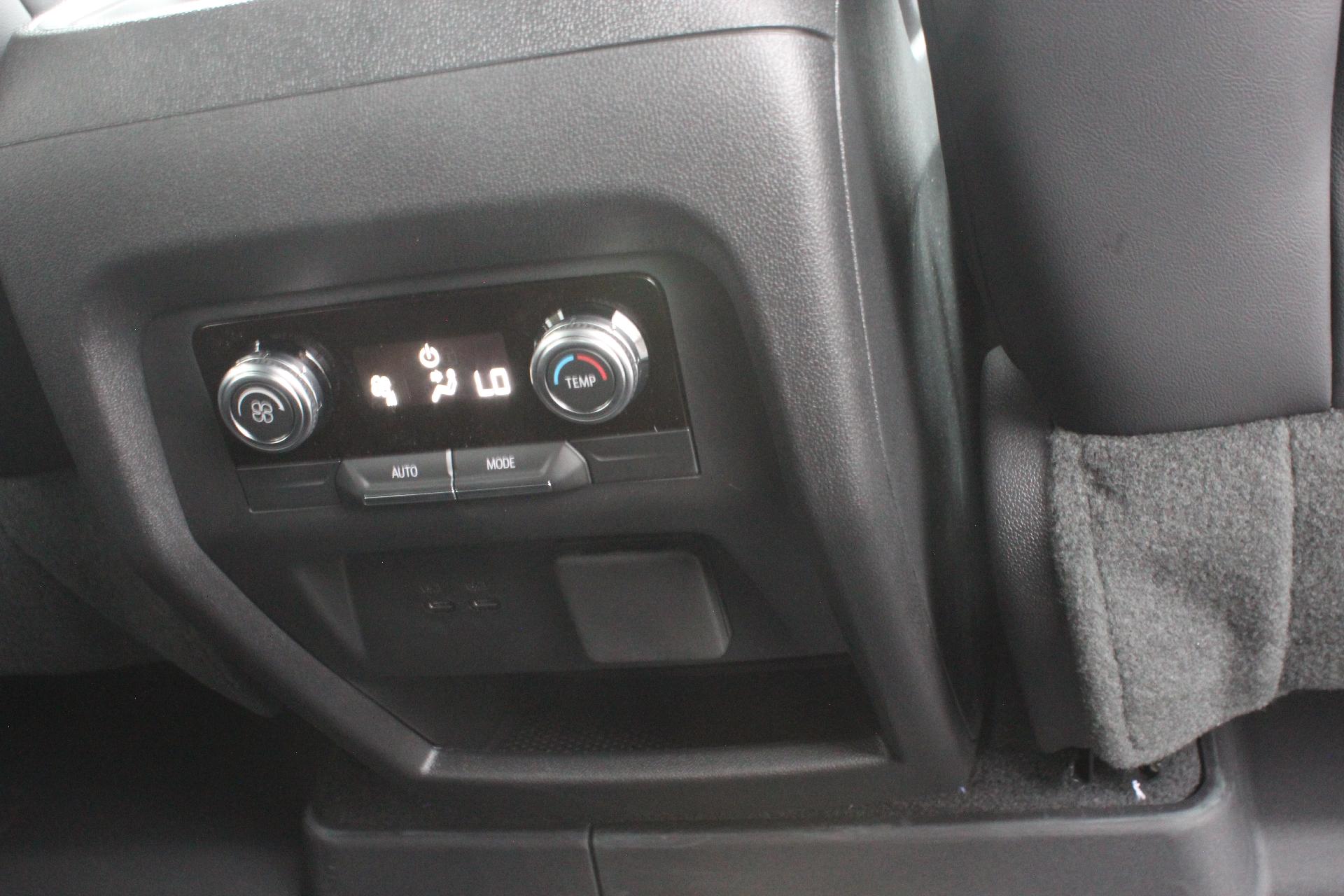 2025 GMC Acadia Vehicle Photo in AURORA, CO 80012-4011