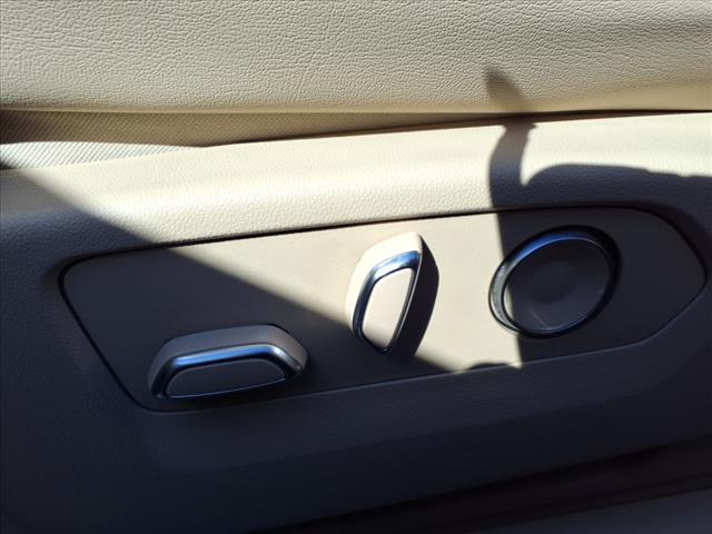 2021 Cadillac Escalade ESV Vehicle Photo in SMITHTOWN, NY 11787-5023