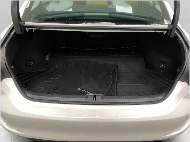 2022 Lexus ES 350 Vehicle Photo in Appleton, WI 54913