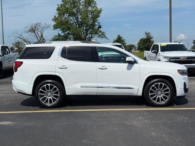2023 GMC Acadia Vehicle Photo in COLUMBIA, MO 65203-3903