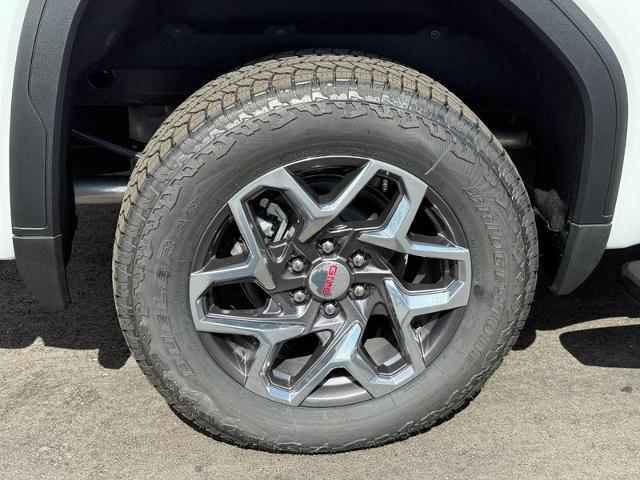 2025 GMC Sierra 1500 Vehicle Photo in COLUMBIA, MO 65203-3903
