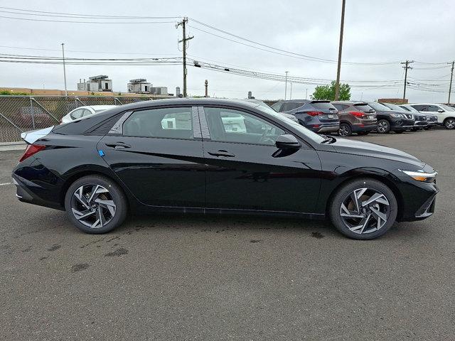 2025 Hyundai ELANTRA Vehicle Photo in Philadelphia, PA 19116