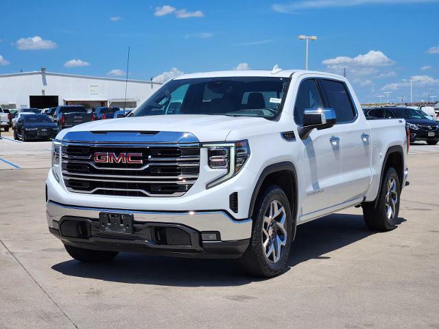 2023 GMC Sierra 1500 Vehicle Photo in DENTON, TX 76210-9321