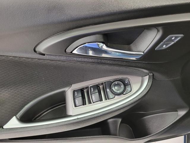 2024 Chevrolet Malibu Vehicle Photo in MIDDLETON, WI 53562-1492