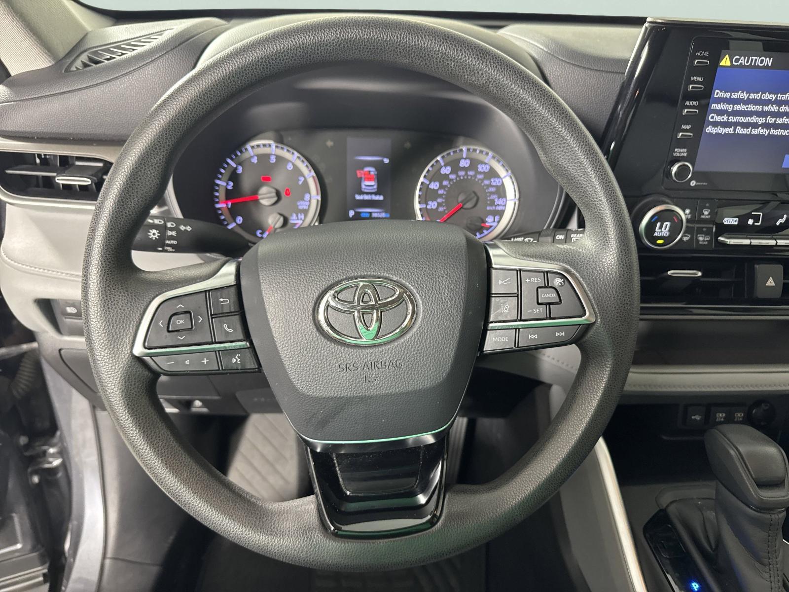 2020 Toyota Highlander Vehicle Photo in Georgetown, TX 78626
