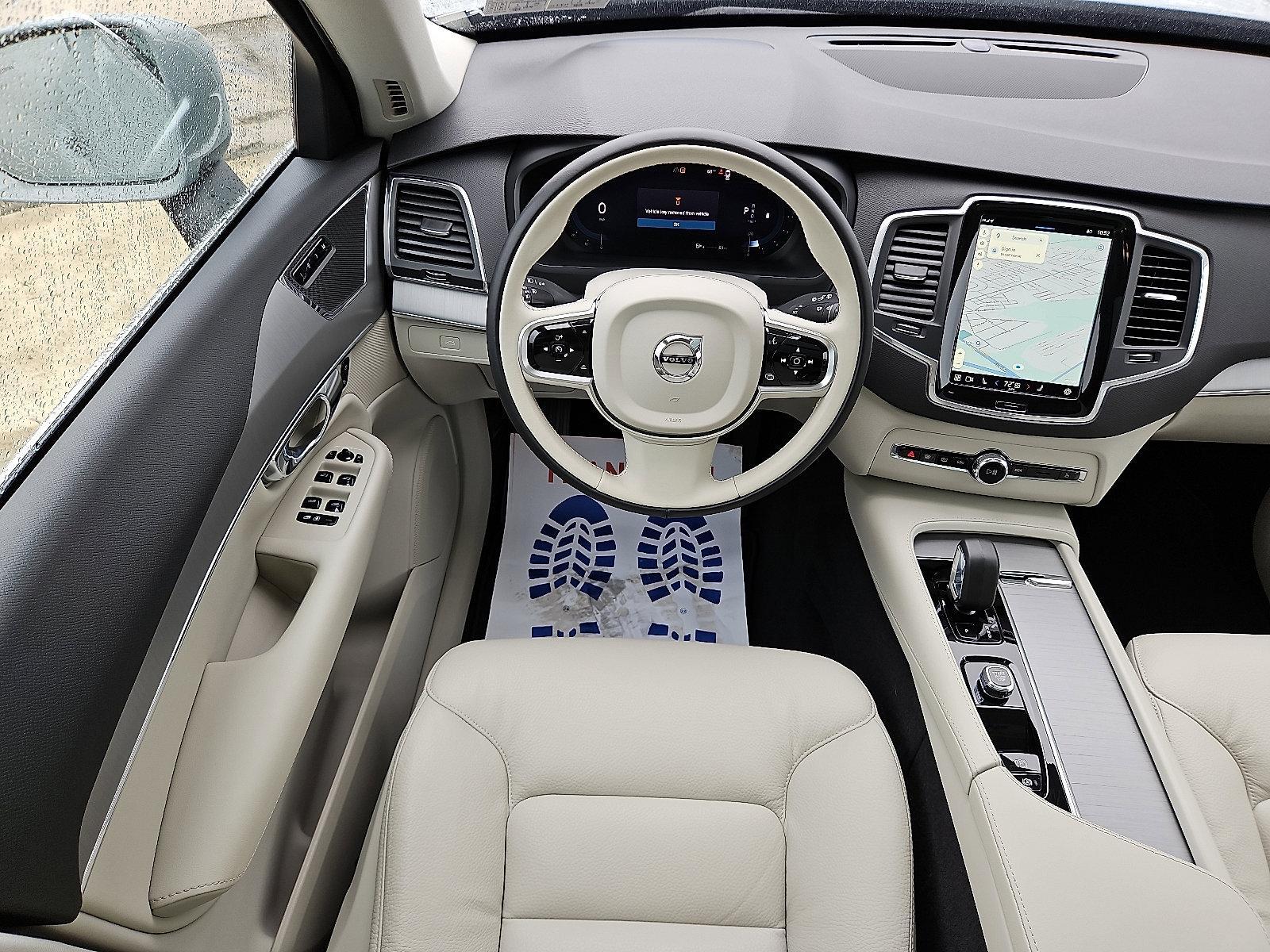 2024 Volvo XC90 Vehicle Photo in Trevose, PA 19053