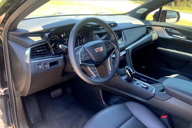 2024 Cadillac XT5 Vehicle Photo in KANSAS CITY, MO 64114-4545
