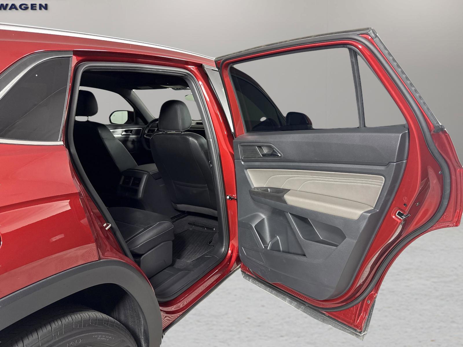 2022 Volkswagen Atlas Cross Sport Vehicle Photo in Georgetown, TX 78626