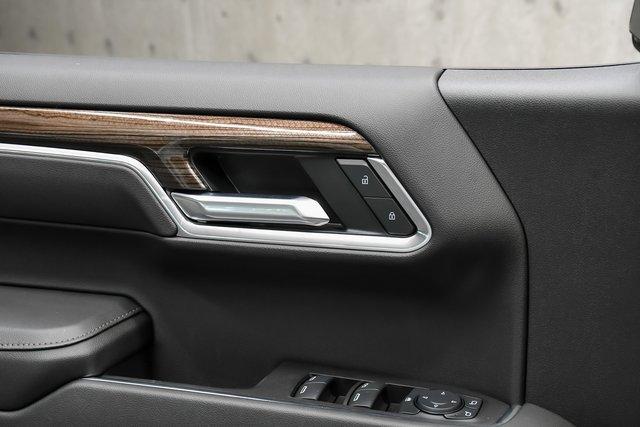 2025 Chevrolet Silverado 1500 Vehicle Photo in EVERETT, WA 98203-5662