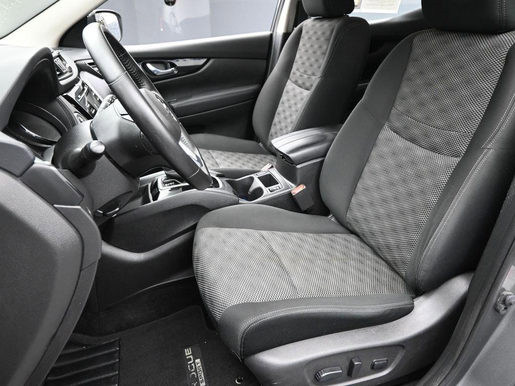 2018 Nissan Rogue Sport Vehicle Photo in Marion, IA 52302