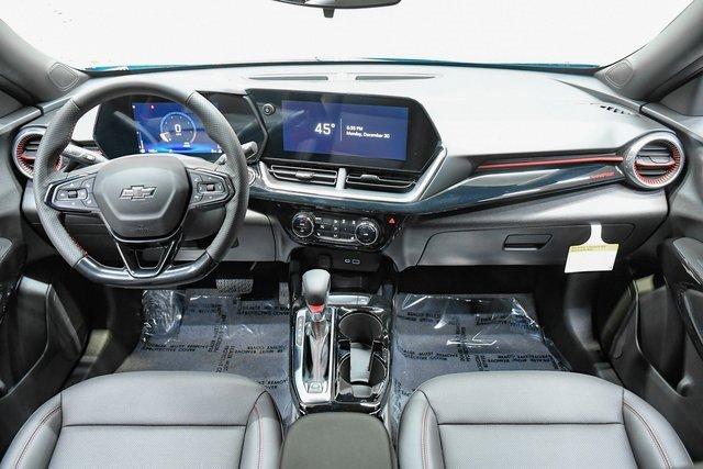 2025 Chevrolet Trax Vehicle Photo in EVERETT, WA 98203-5662