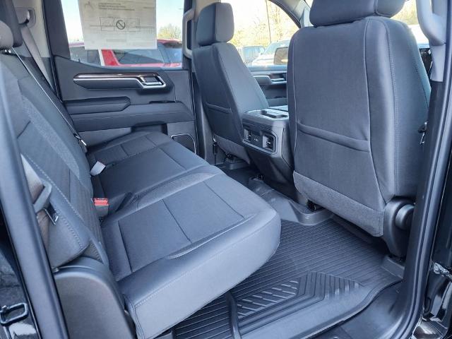 2025 Chevrolet Silverado 1500 Vehicle Photo in PARIS, TX 75460-2116