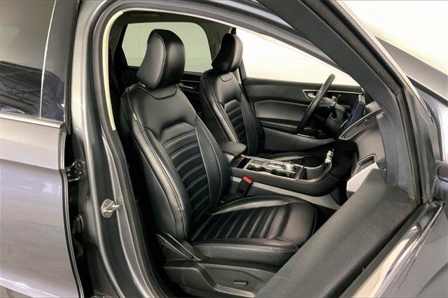 2022 Ford Edge Vehicle Photo in INDEPENDENCE, MO 64055-1314