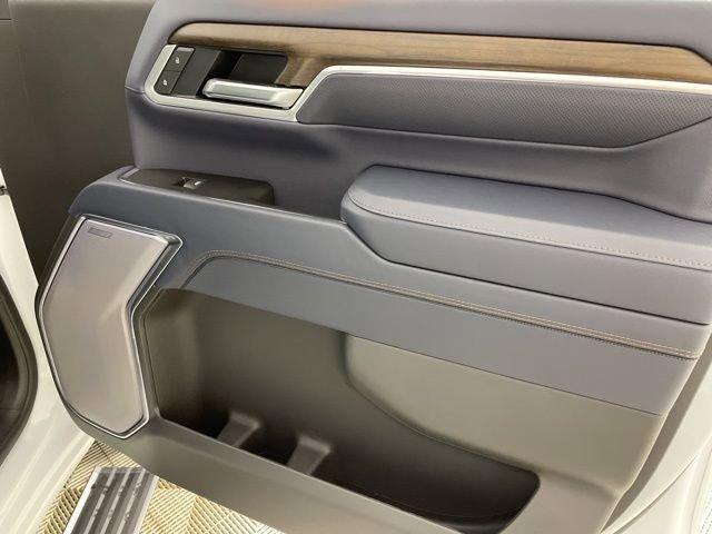 2025 Chevrolet Silverado 3500 HD Vehicle Photo in PHOENIX, AZ 85014-3381