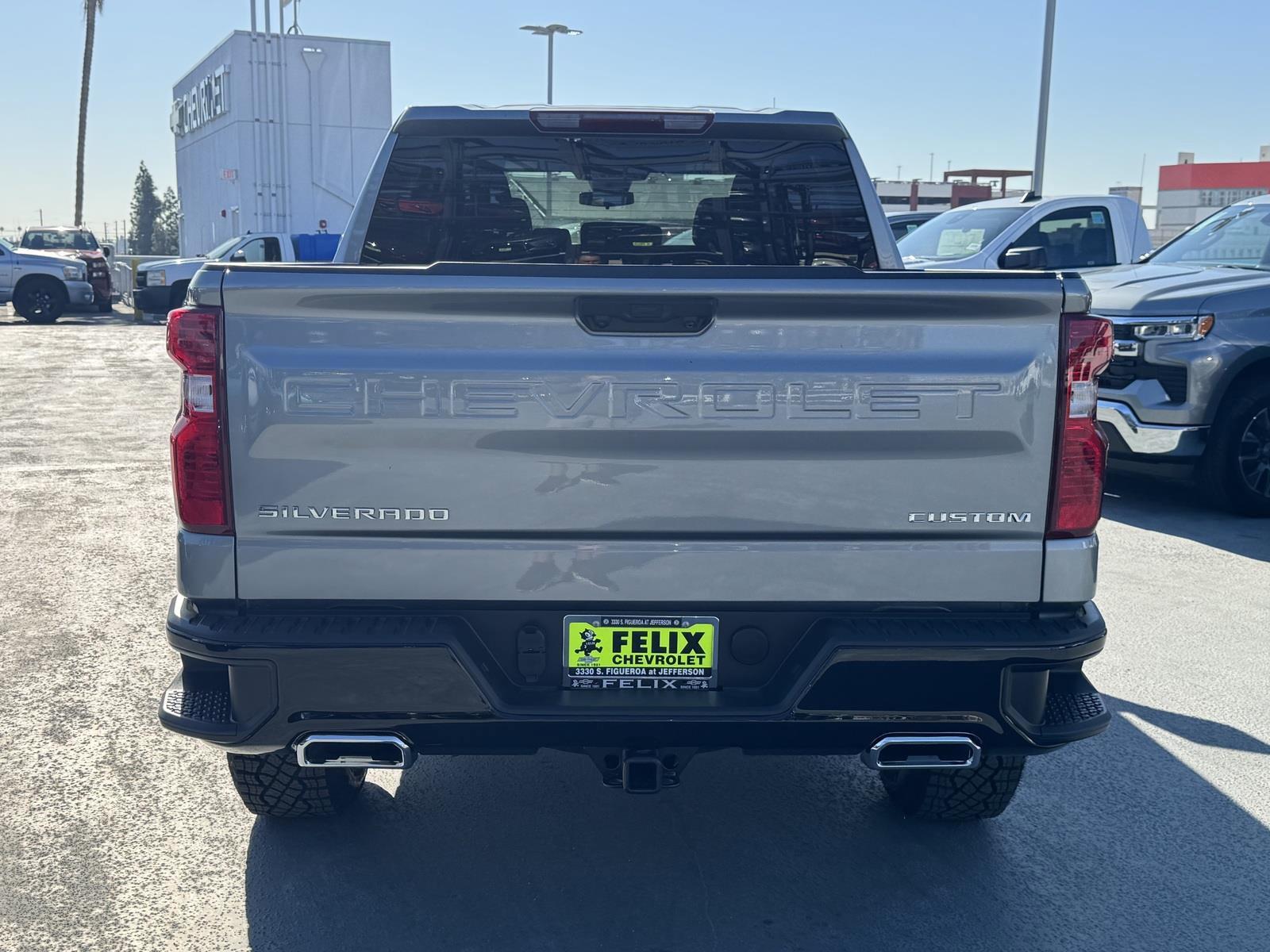 2025 Chevrolet Silverado 1500 Vehicle Photo in LOS ANGELES, CA 90007-3794