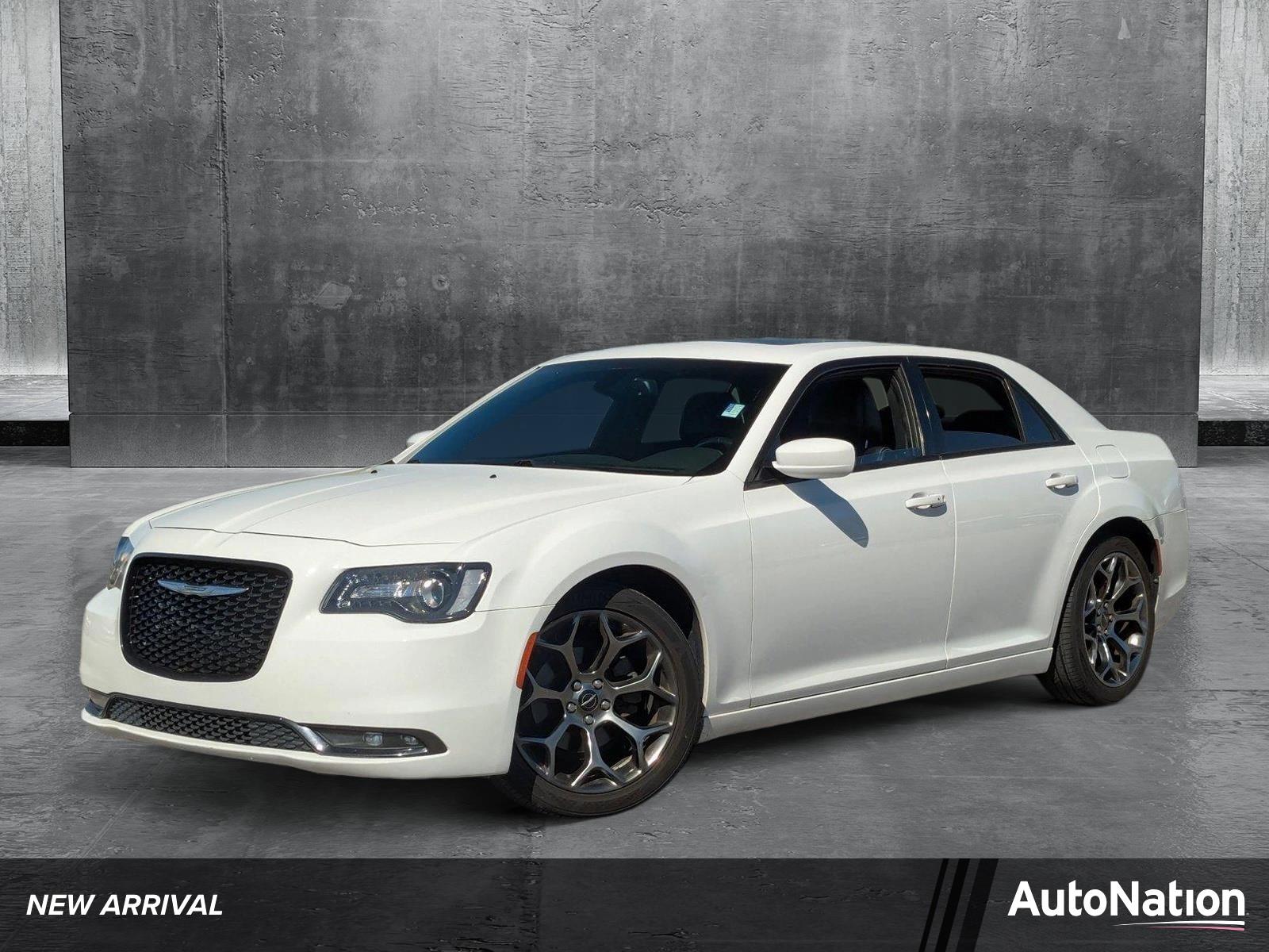 2015 Chrysler 300 Vehicle Photo in St. Petersburg, FL 33713