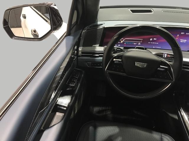 2025 Cadillac ESCALADE IQ Vehicle Photo in GREEN BAY, WI 54303-3330