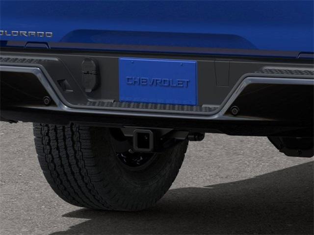 2025 Chevrolet Colorado Vehicle Photo in ENGLEWOOD, CO 80113-6708