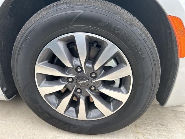 2024 Chrysler Pacifica Vehicle Photo in San Antonio, TX 78230