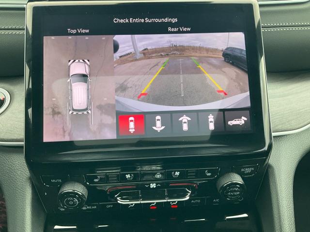 2025 Jeep Grand Cherokee L Vehicle Photo in Kaukauna, WI 54130