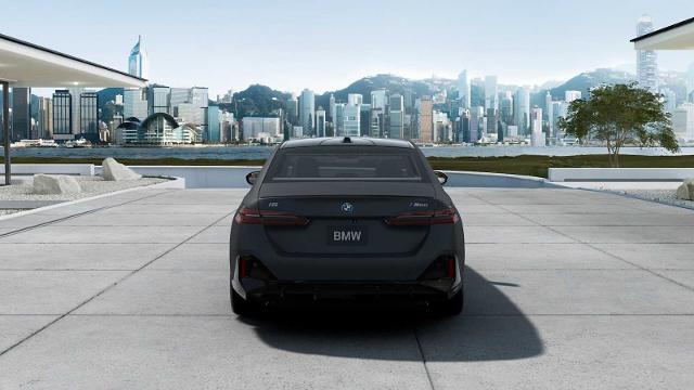 2025 BMW i5 Vehicle Photo in GRAPEVINE, TX 76051
