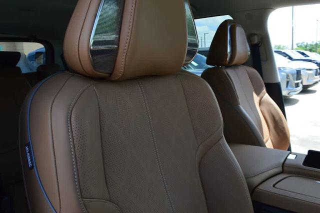 2025 INFINITI QX80 Vehicle Photo in Houston, TX 77090