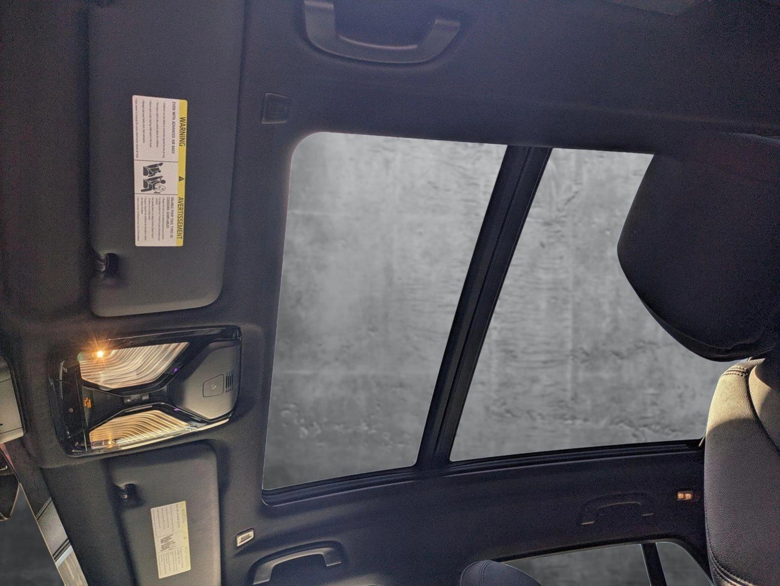 2022 BMW X5 sDrive40i Vehicle Photo in Valencia, CA 91355-1794