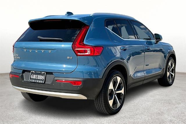 2023 Volvo XC40 Vehicle Photo in Grapevine, TX 76051