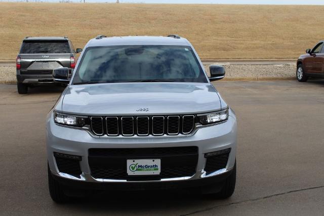 2023 Jeep Grand Cherokee L Vehicle Photo in Cedar Rapids, IA 52402