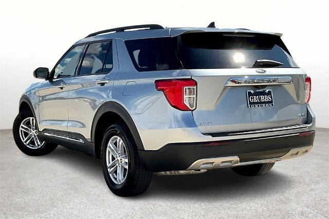 2024 Ford Explorer Vehicle Photo in Grapevine, TX 76051