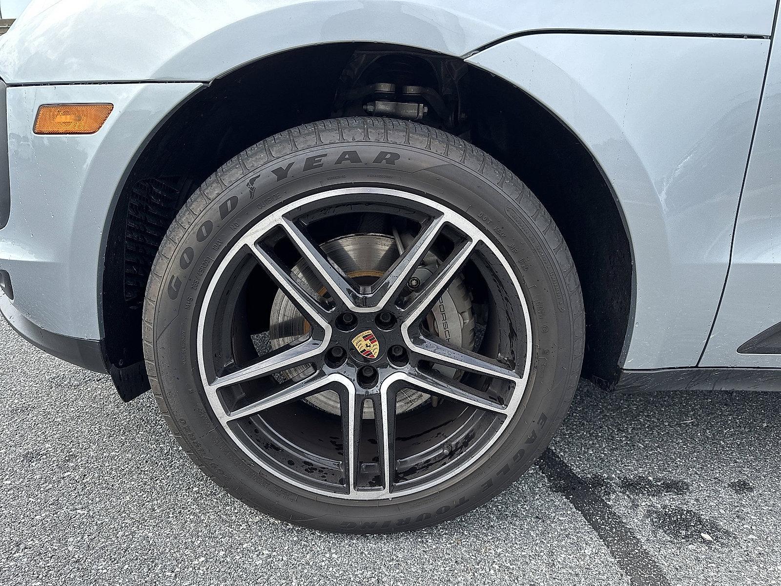 2020 Porsche Macan Vehicle Photo in Lancaster, PA 17601