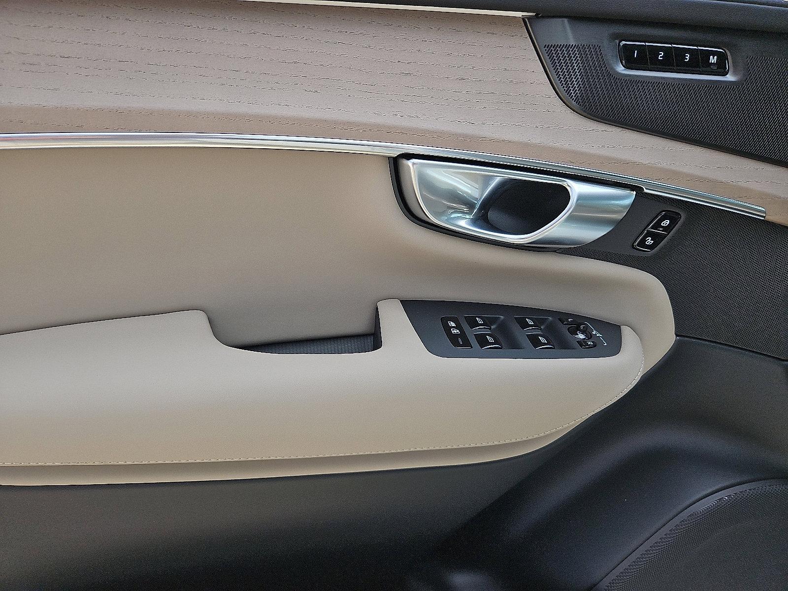 2026 Volvo XC90 Plug-In Hybrid Vehicle Photo in Trevose, PA 19053