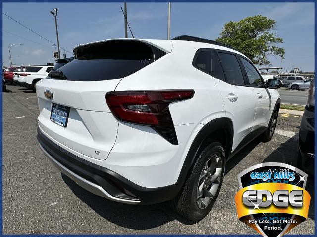 2024 Chevrolet Trax Vehicle Photo in Roslyn, NY 11576