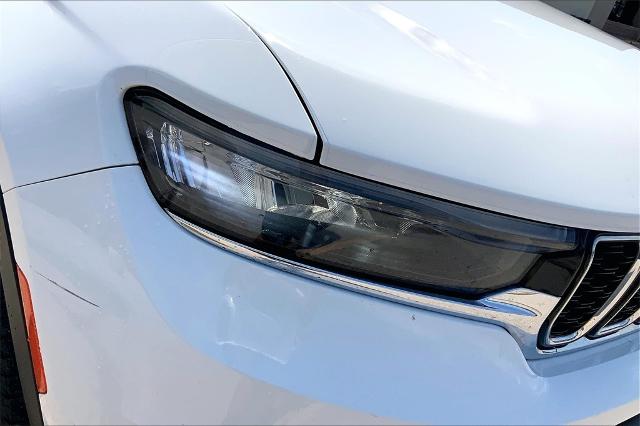 2021 Jeep Grand Cherokee L Vehicle Photo in Kansas City, MO 64114