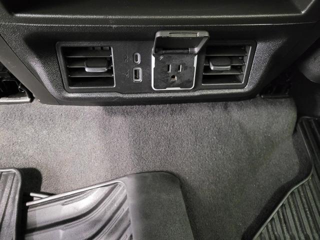 2023 Chevrolet Silverado 1500 Vehicle Photo in NEENAH, WI 54956-2243