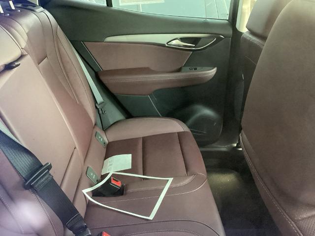 2025 Buick Envision Vehicle Photo in PUYALLUP, WA 98371-4149
