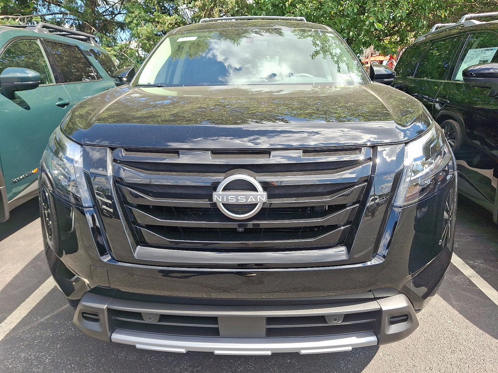2025 Nissan Pathfinder Vehicle Photo in Harrisburg, PA 17111-1033
