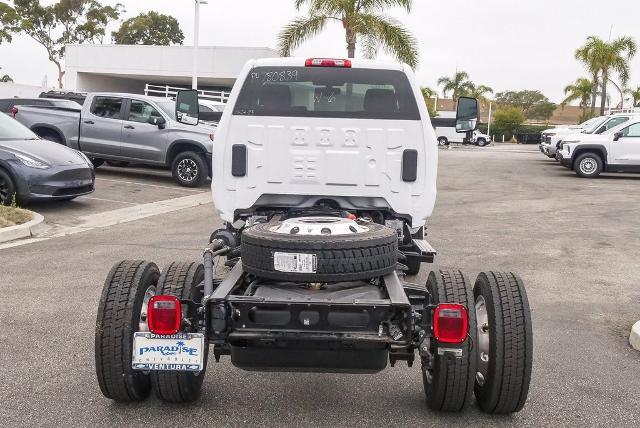 2023 Chevrolet Silverado Chassis Cab Vehicle Photo in VENTURA, CA 93003-8585