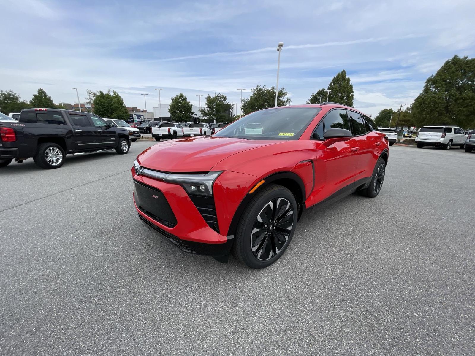 2024 Chevrolet Blazer EV Vehicle Photo in BENTONVILLE, AR 72712-4322