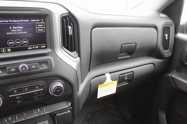 2024 Chevrolet Silverado 3500 HD Chassis Cab Vehicle Photo in SAINT CLAIRSVILLE, OH 43950-8512