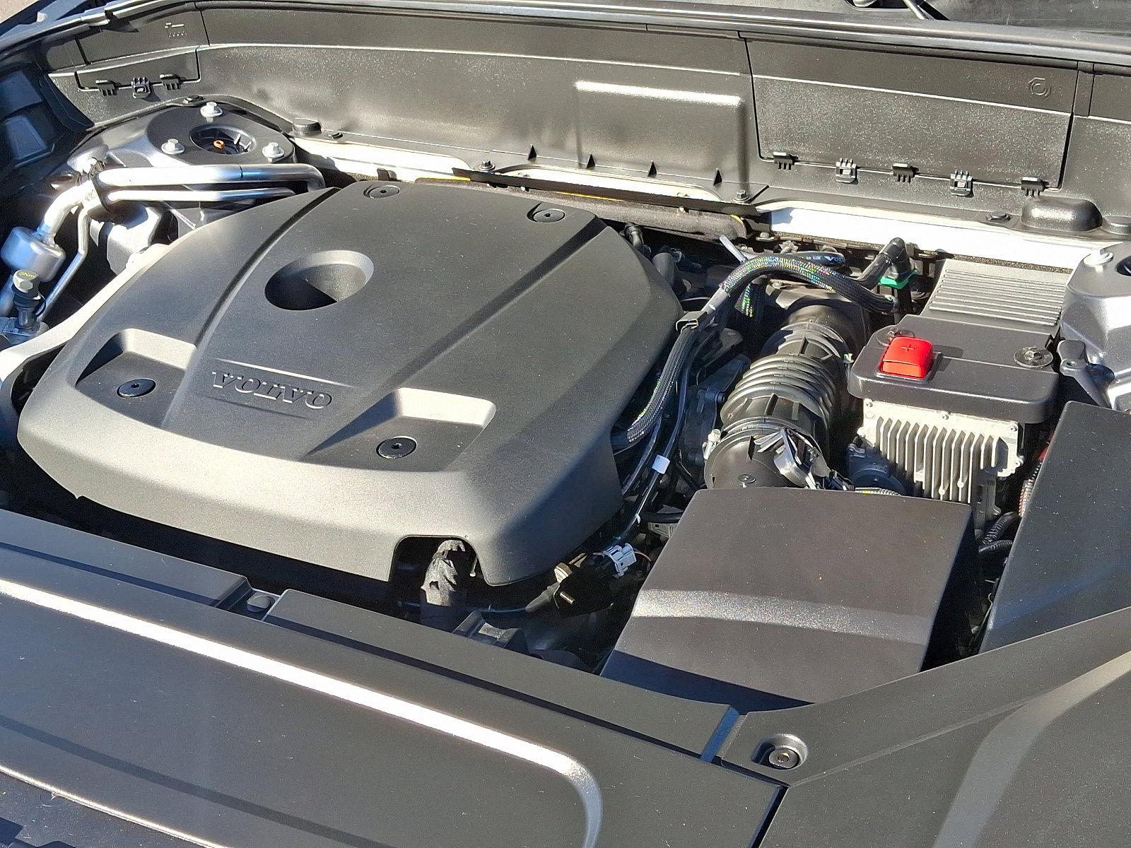 2022 Volvo XC90 Vehicle Photo in Trevose, PA 19053