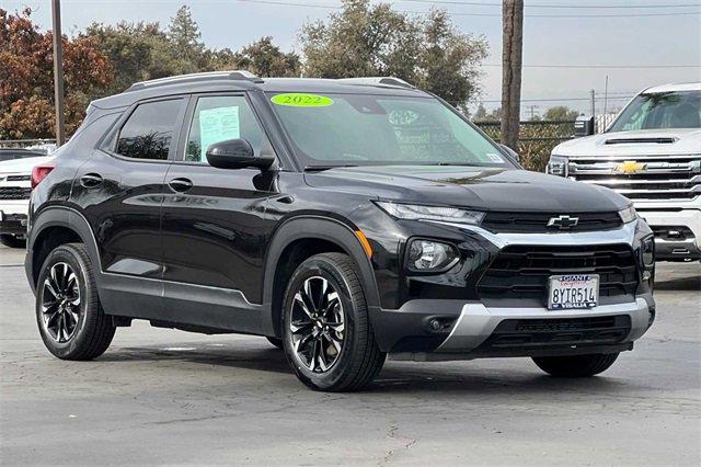 Used 2022 Chevrolet Trailblazer LT with VIN KL79MPSL1NB064455 for sale in Visalia, CA