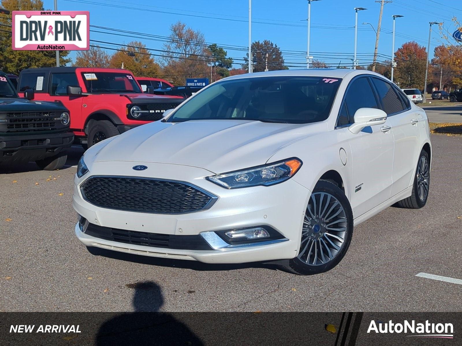 2017 Ford Fusion Energi Vehicle Photo in Memphis, TN 38133