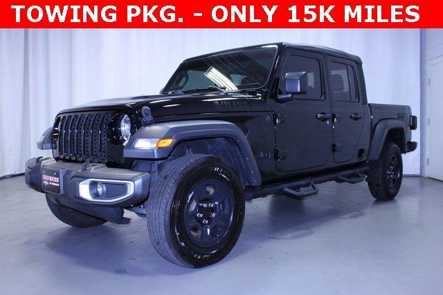 Used 2023 Jeep Gladiator Sport with VIN 1C6HJTAG0PL534760 for sale in Orrville, OH