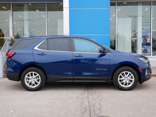 2023 Chevrolet Equinox Vehicle Photo in MAPLEWOOD, MN 55119-4794