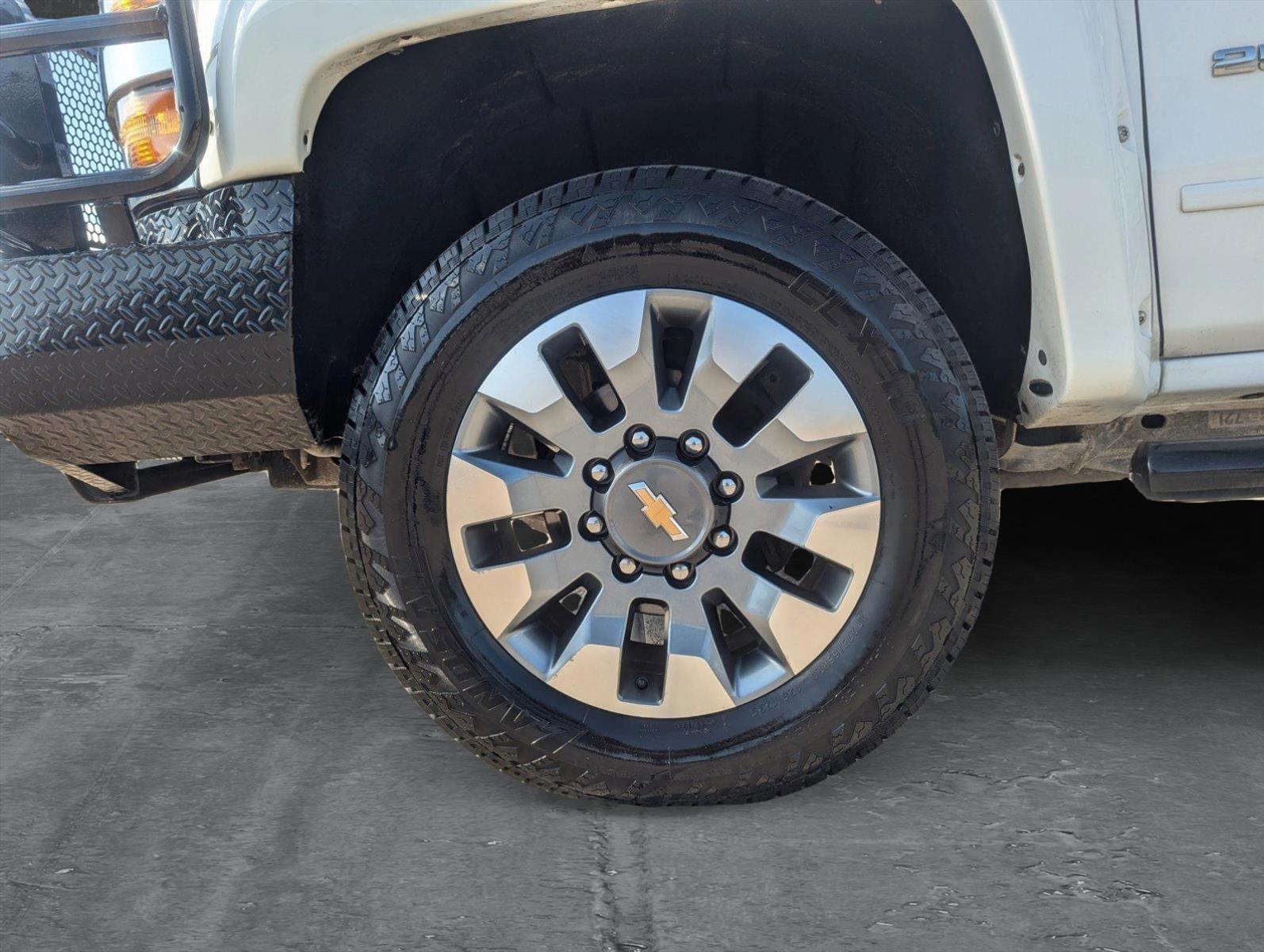 2018 Chevrolet Silverado 2500HD Vehicle Photo in CORPUS CHRISTI, TX 78412-4902