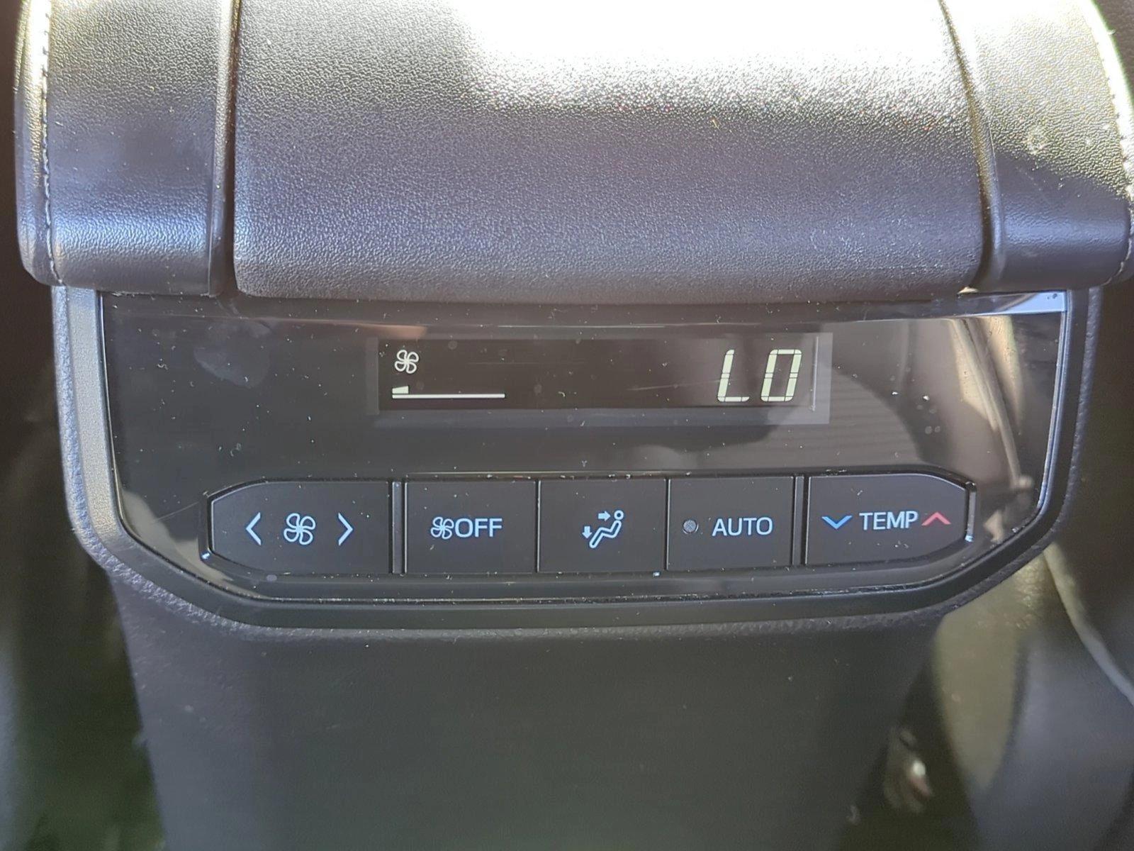 2022 Toyota Highlander Vehicle Photo in Ft. Myers, FL 33907