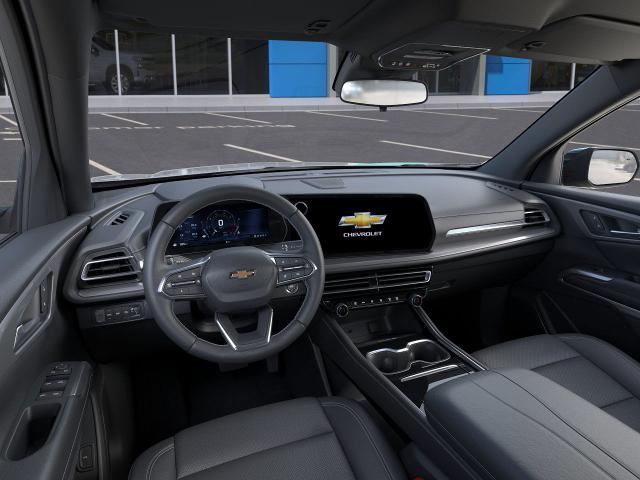 2025 Chevrolet Traverse Vehicle Photo in Roslyn, NY 11576